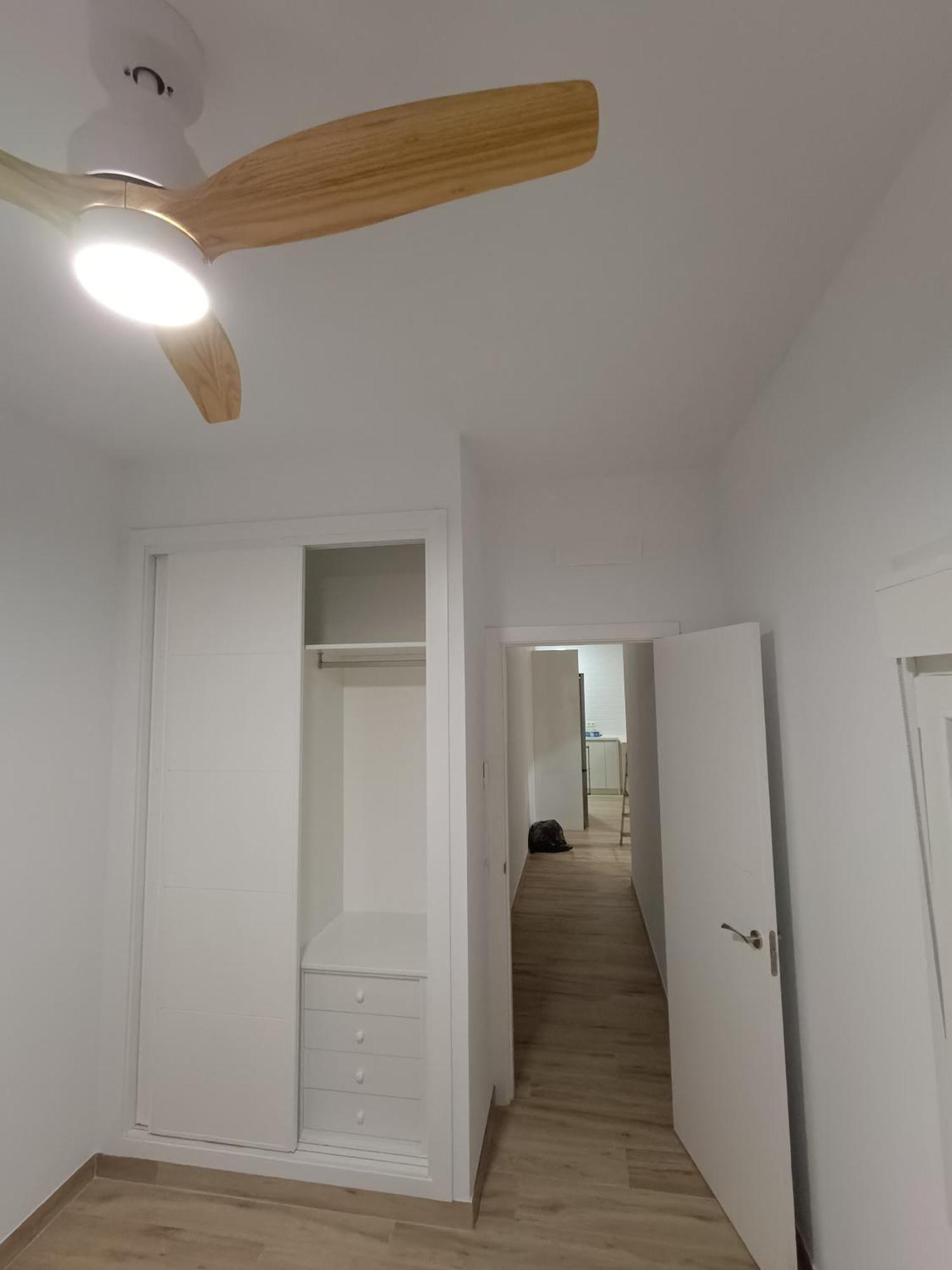 Apartamento Vitelio Кармона Екстериор снимка